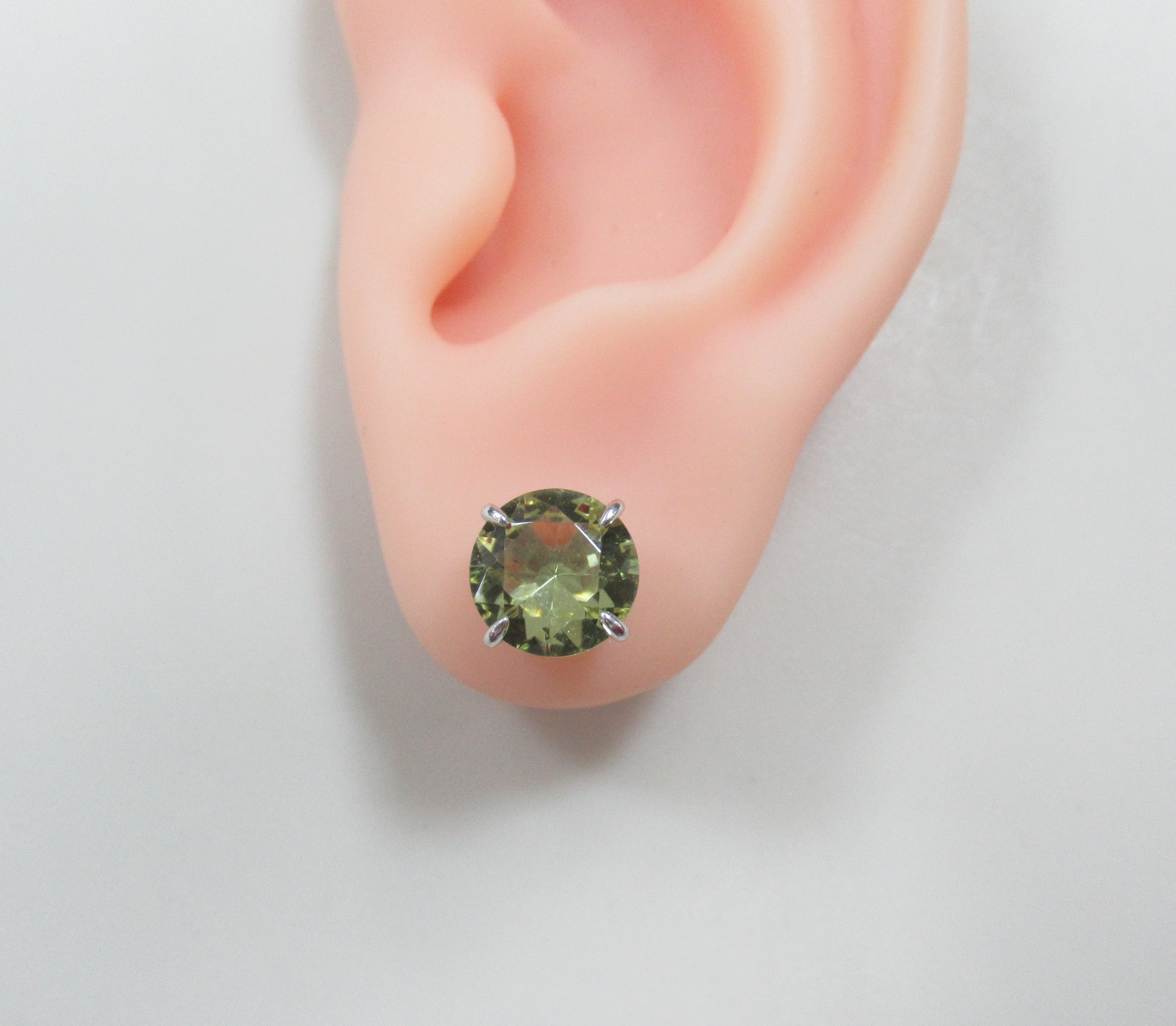 Серебряные серьги-пусеты с цитринами